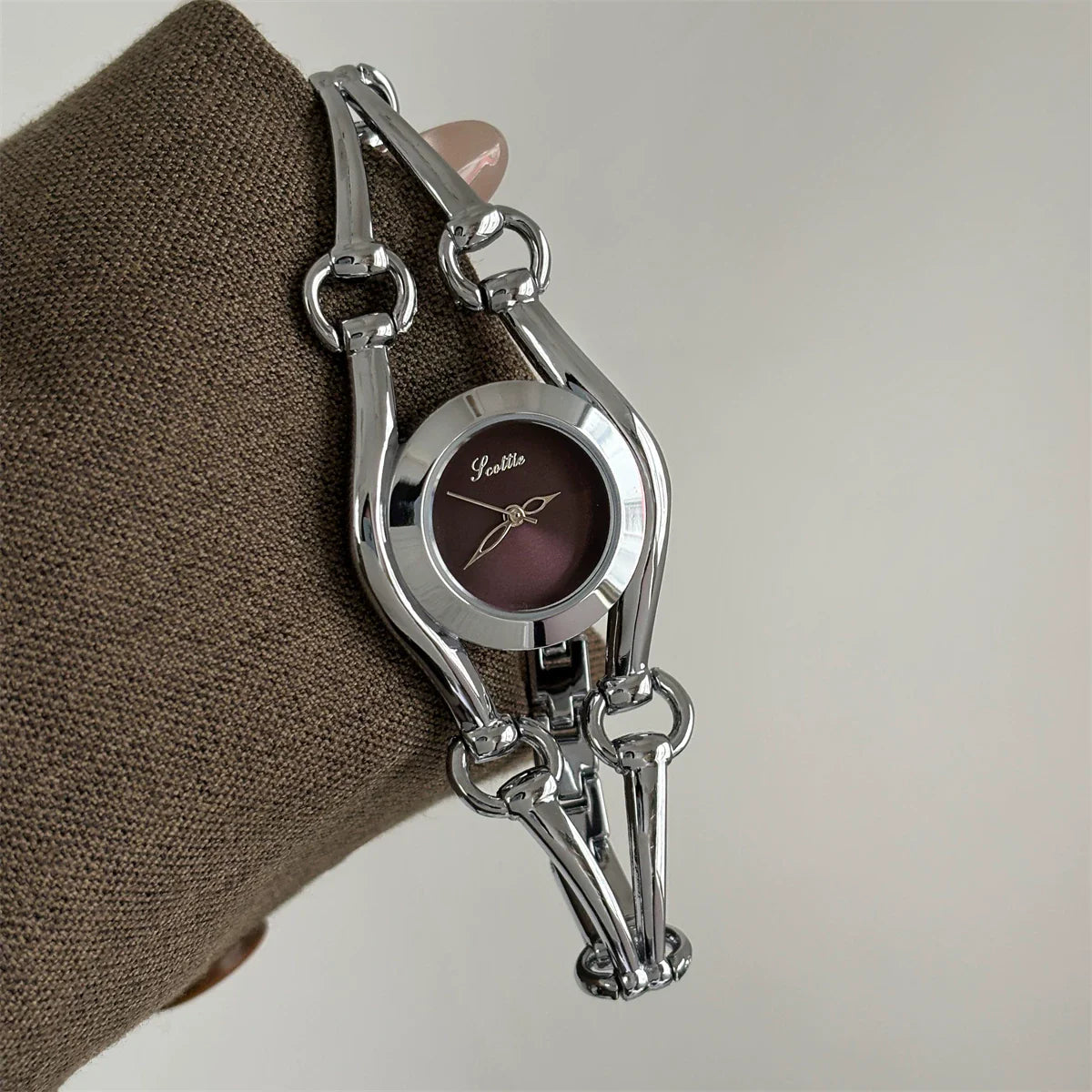 Concave Bracelet Chain Watch