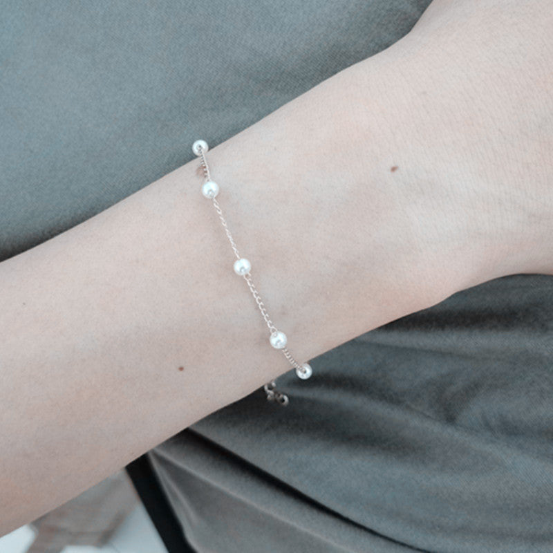 Azlynn Dainty Pearl Bracelet