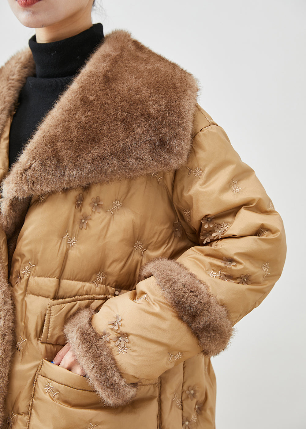 Khaki Embroideried Patchwork Mink Hair Duck Down Canada Goose Jacket Winter