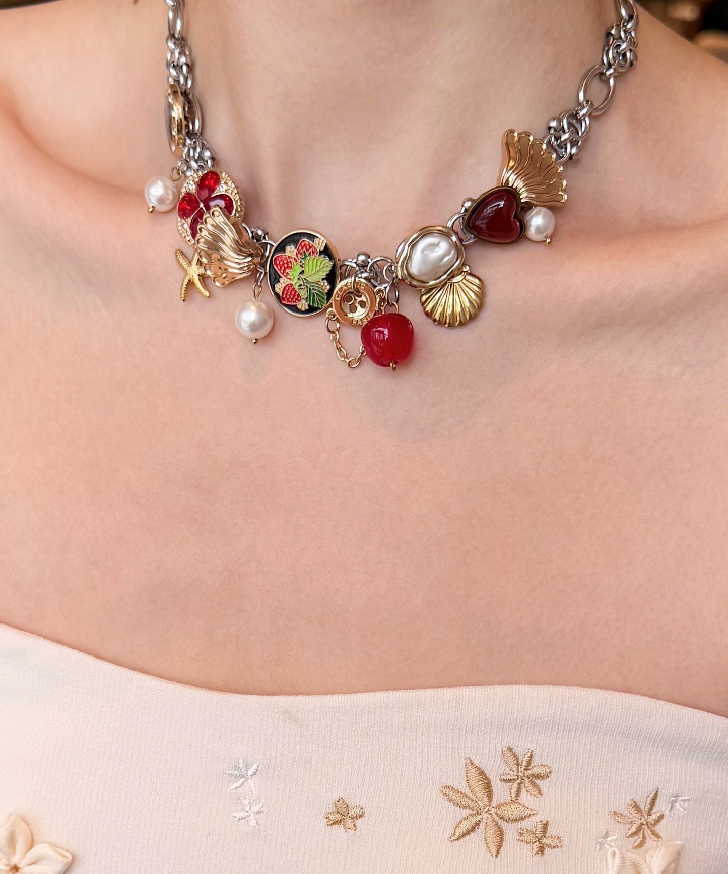 Red Strawberry Shell Pearl Adjustable Alloy Choke