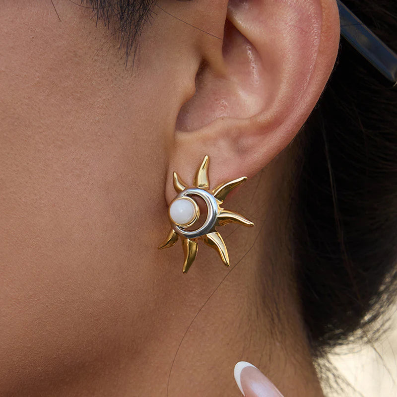 Amanda Sunburst Stud Earrings