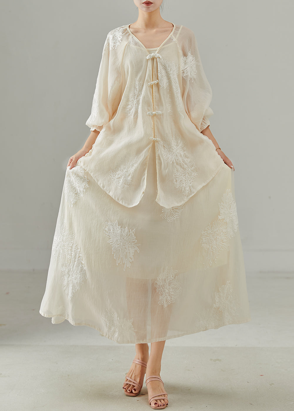 Beige Embroidered Chinese Button Silk Two Pieces Set Spring