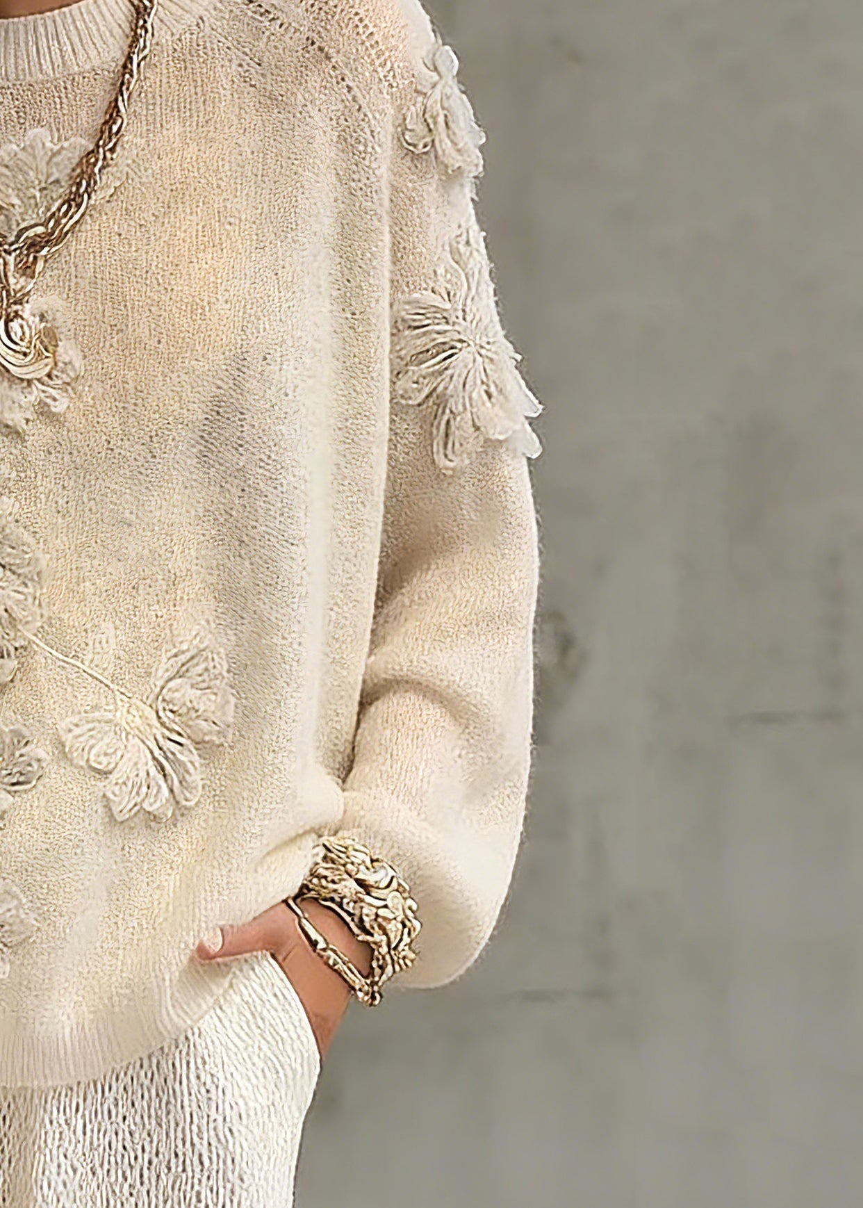 Beige O-neck Embroidered Cotton Knit Sweaters Spring