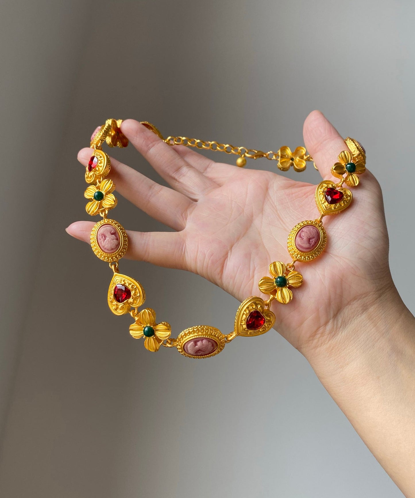 Gold Alloy Zircon Love Princess Necklace