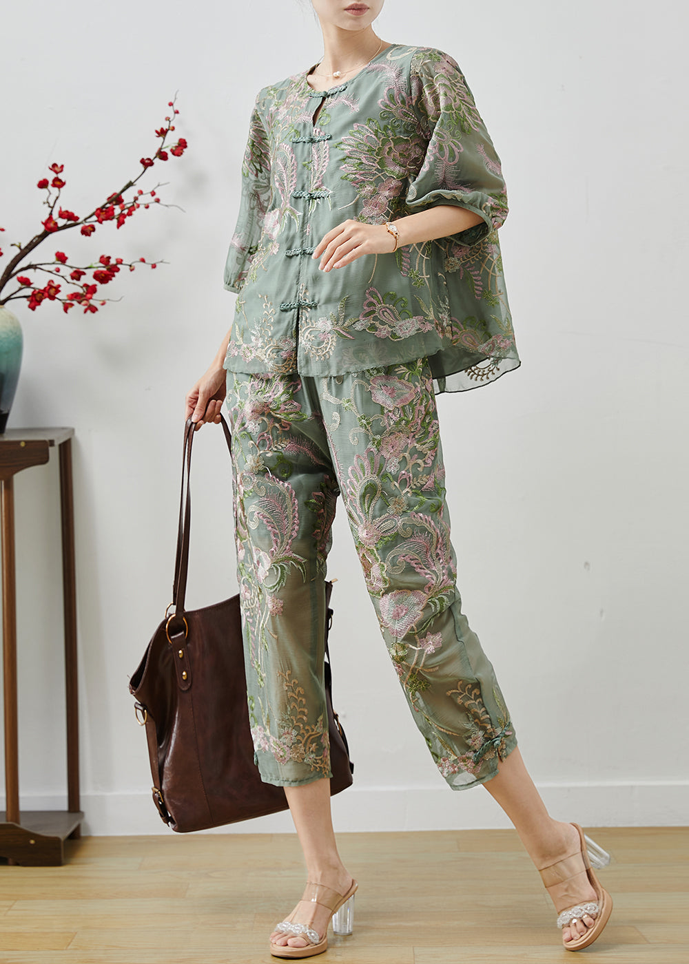 Green Embroidered Chinese Button Silk Two Pieces Set Summer