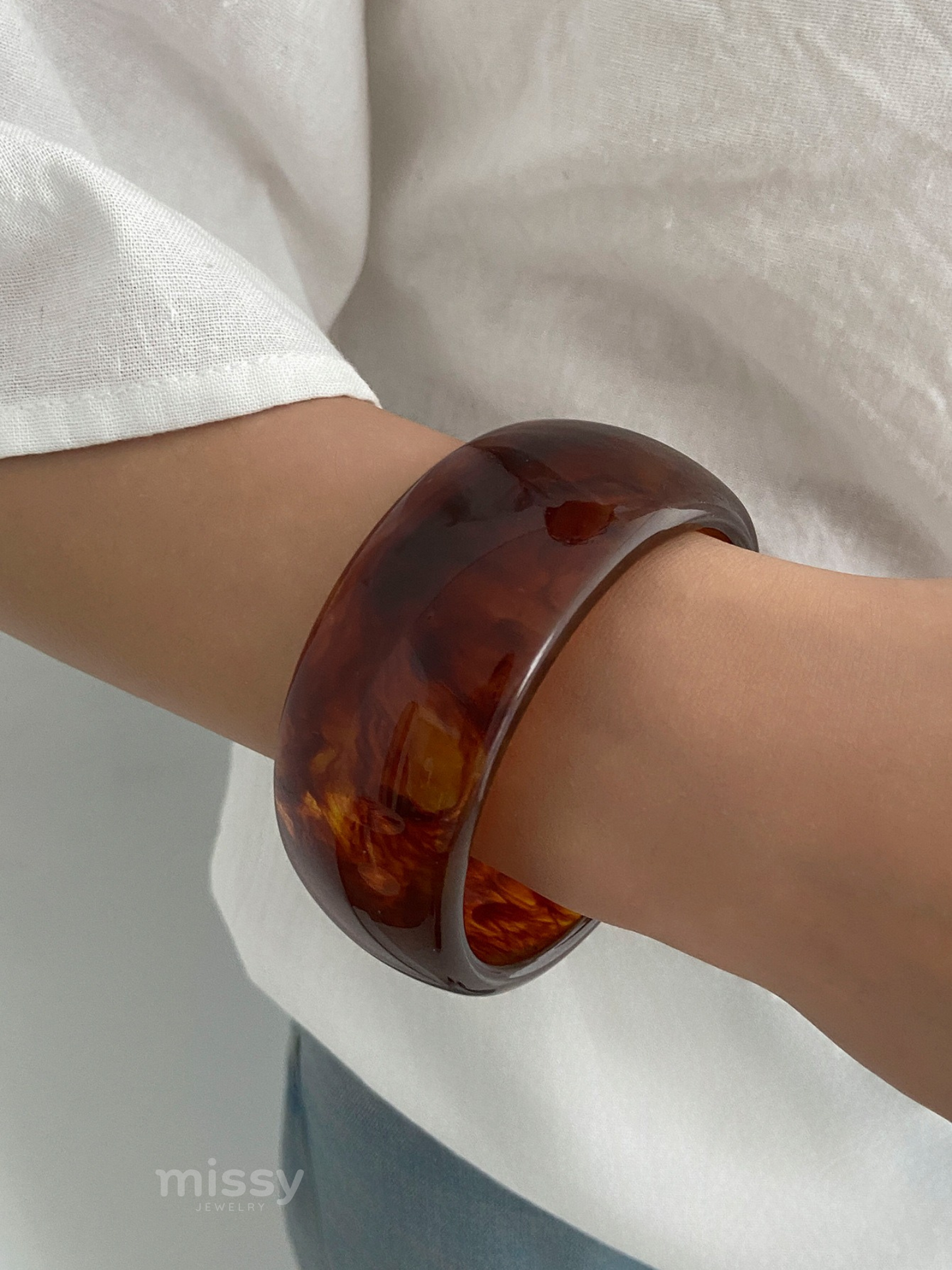 Sena Resin Marbled Finish Bangles