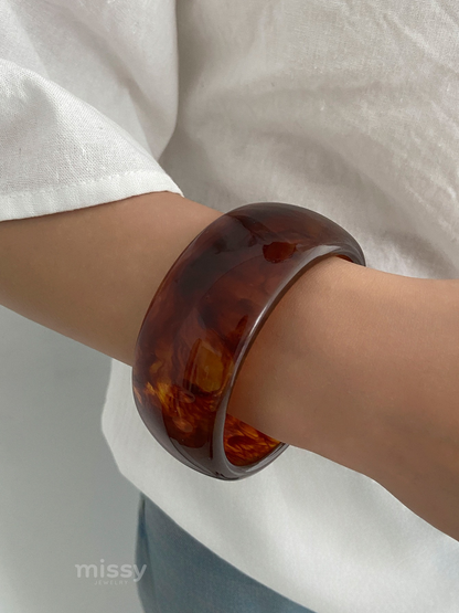 Sena Resin Marbled Finish Bangles