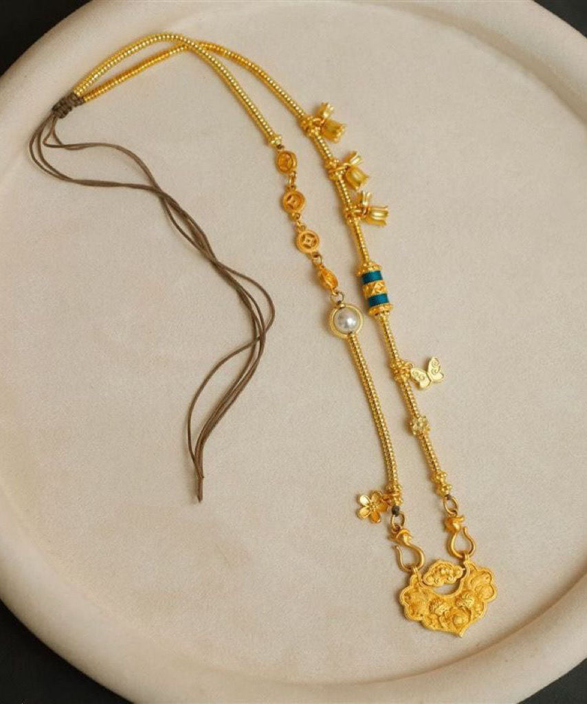 Fine Ancient Gold Butterfly Peal Pendant Necklace