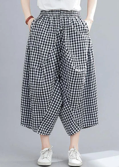 Stitched Black Plaid Large Capris