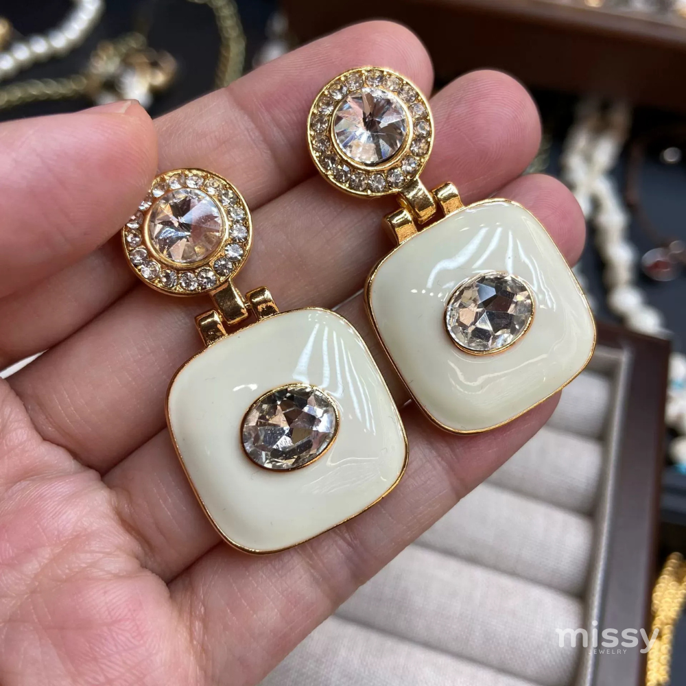 Viona Inspired Jewelry Set
