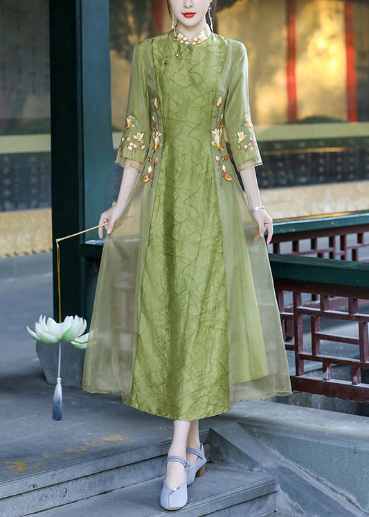 Green Stand Collar Embroideried Button Tulle Silk Dress Long Sleeve