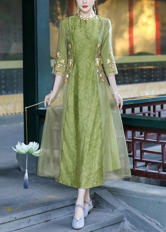 Green Stand Collar Embroideried Button Tulle Silk Dress Long Sleeve
