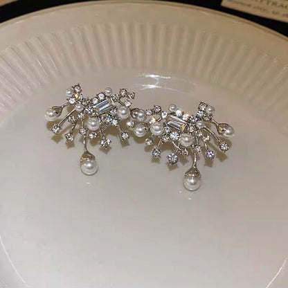 Oversize White Alloy Pearl Zircon Stud Earrings