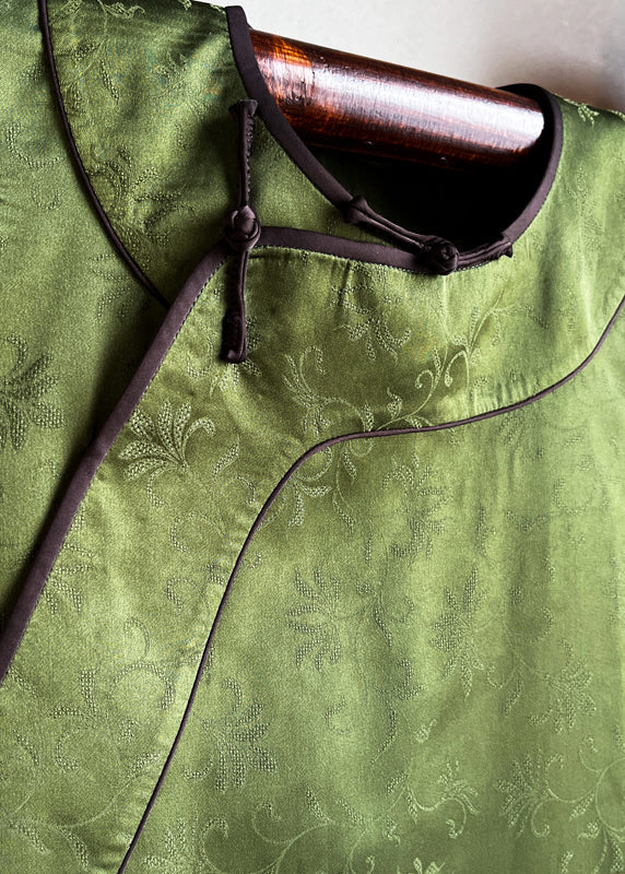 Red O-neck Embroideried Button Silk Top Short Sleeve