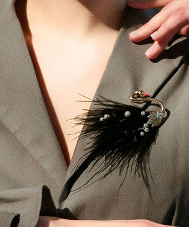 Black Alloy Pearl Swan Feather Brooches
