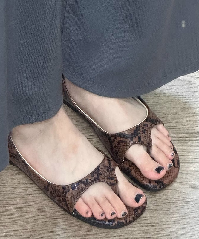 New Leopard Faux Leather Thong Sandals