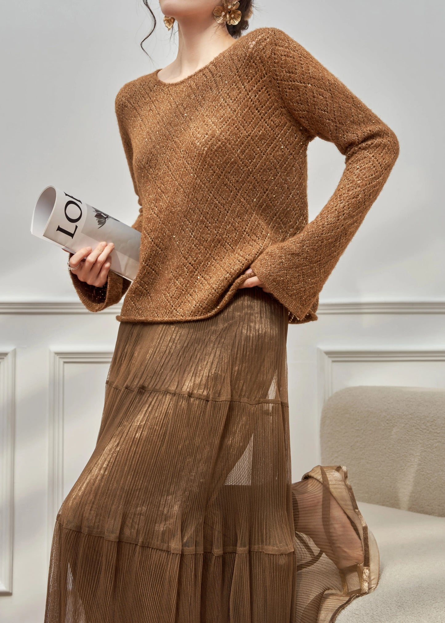 New Brown Hollow Out Knit Sweaters and Wrinkled Skirts Two Pieces Set Winter