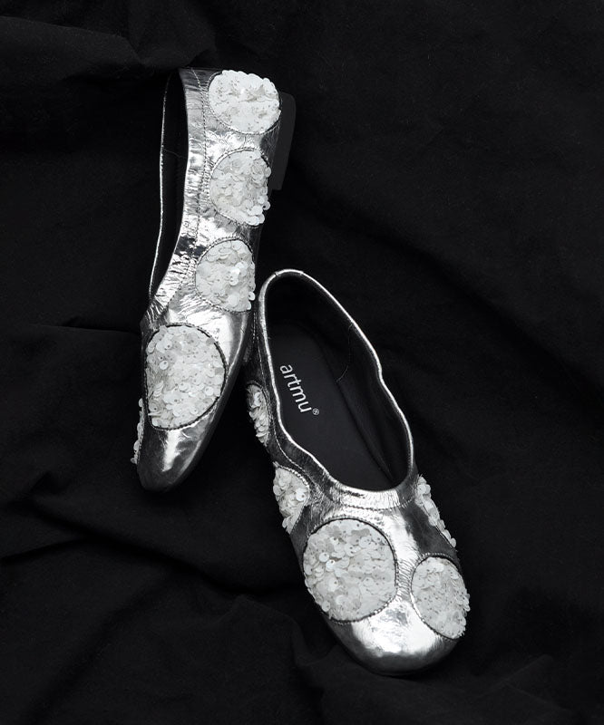 Original Design Silver Cowhide Leather Sequins Flat Shoes for
