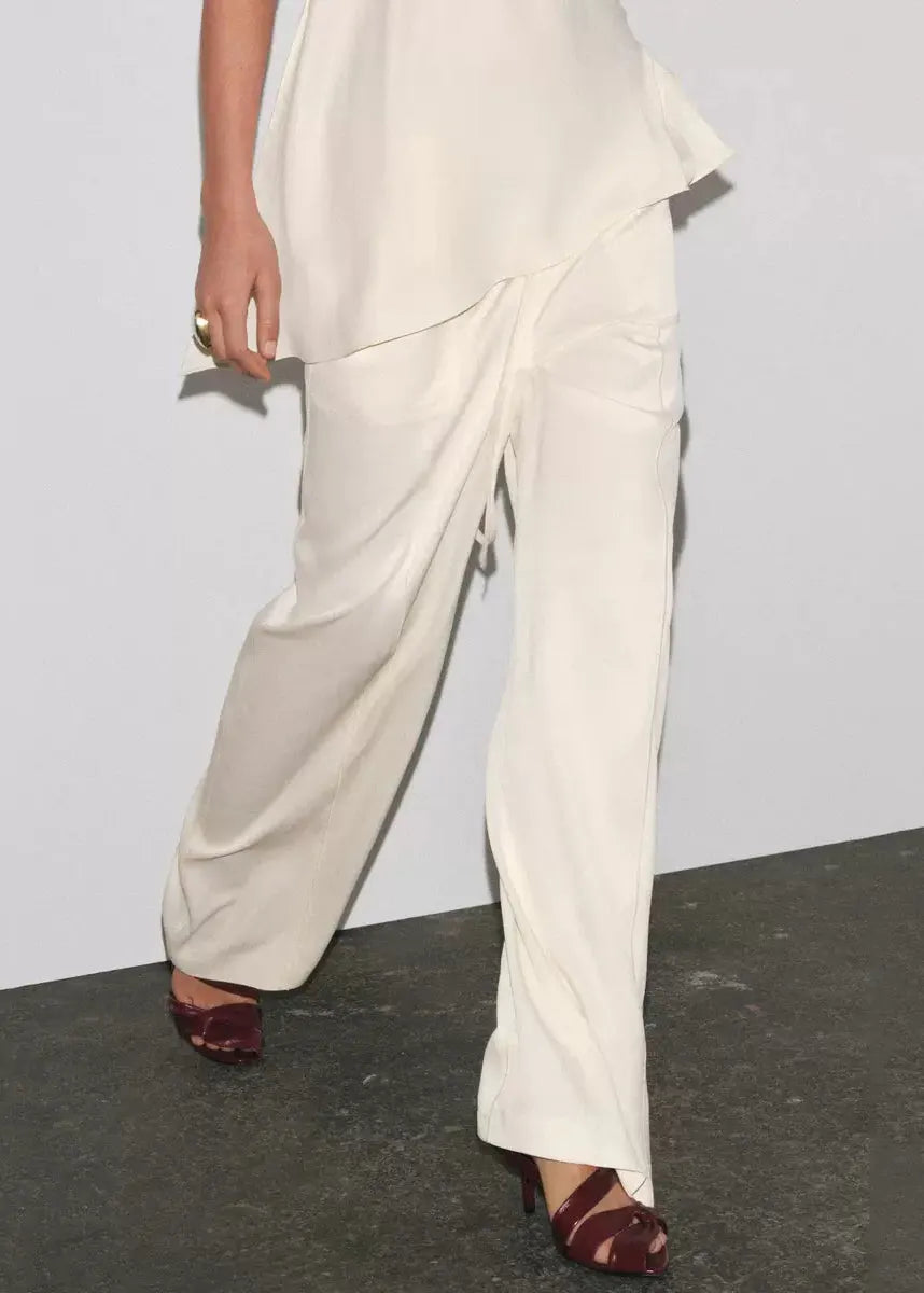 Fine White Backless Side Open Tops and Pants Silk Two Pieces Set Sleeveless