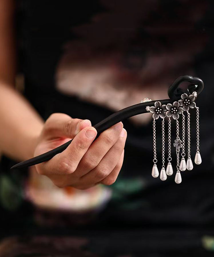 Handmade Black Wooden Three Plum Blossoms Tassel Hairpin