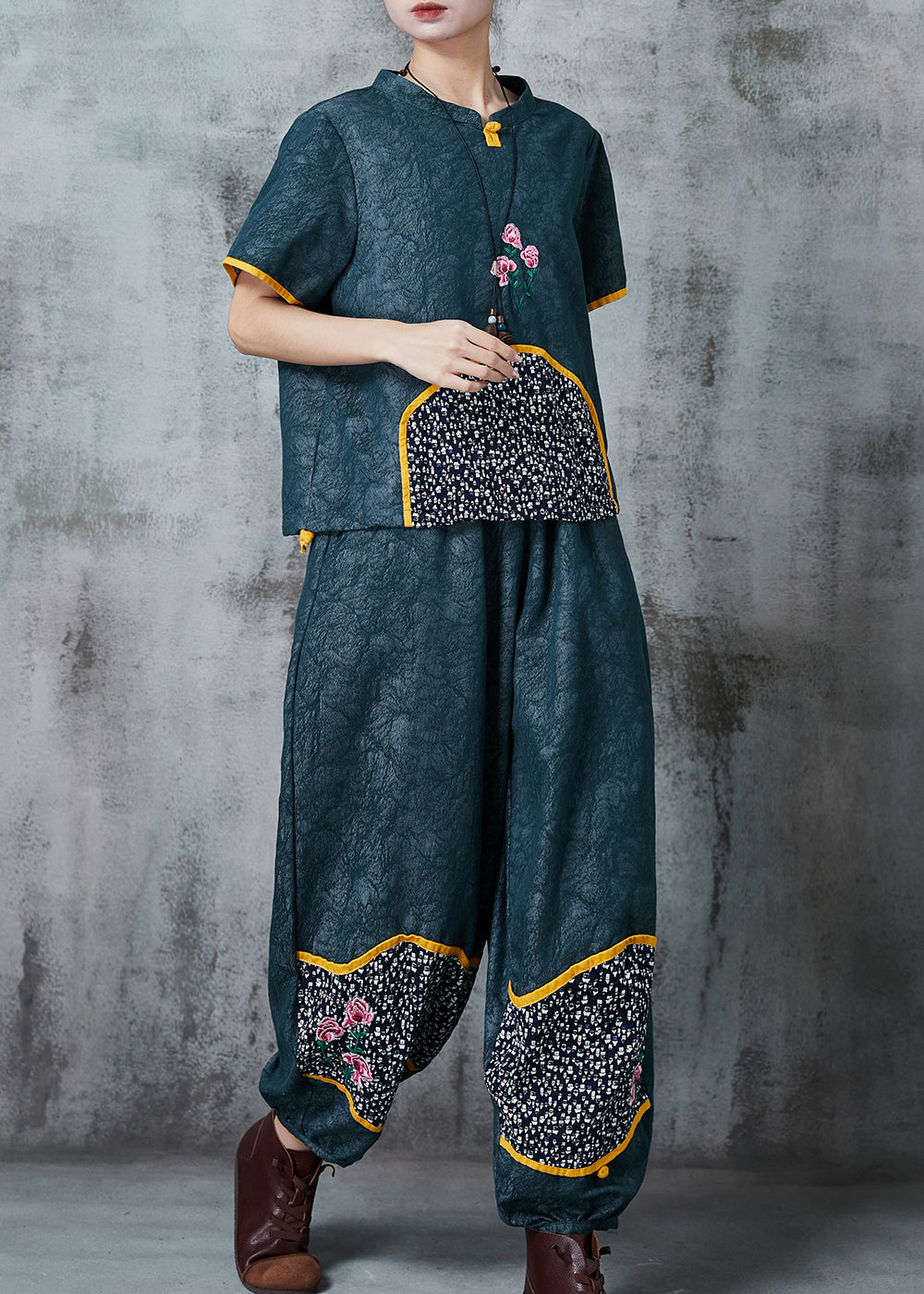 Green Embroidered Patchwork Oriental Two-piece Set Summer