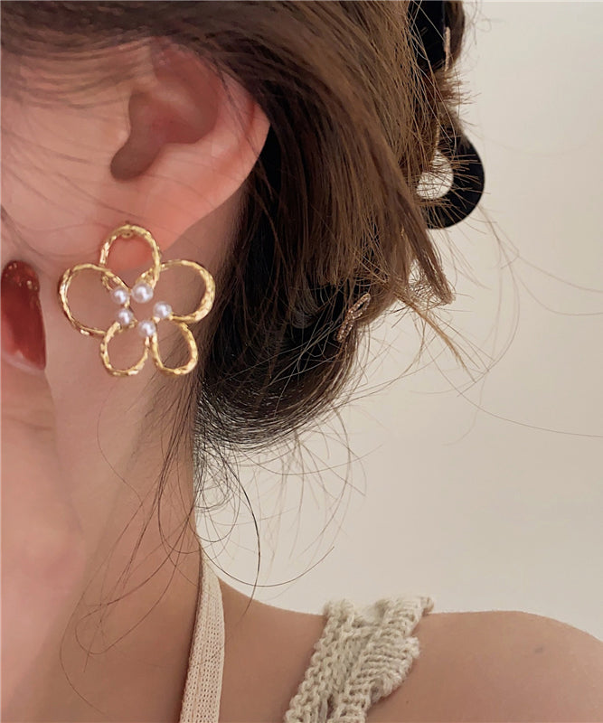 Gold Copper Overgild Pearl Hollow Out Stud Earrings