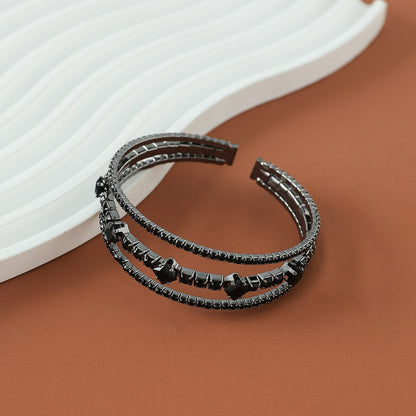 Shadowforge Crystal Cuff