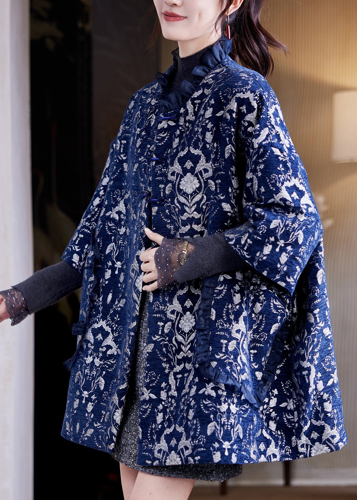 Jacquard Navy Blue Pockets Thick Coat Three Quarter Sleeve Sleeve