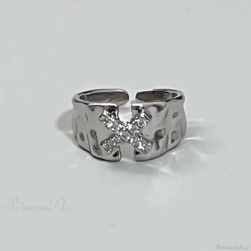 Unpredictable Cross Star Gothic Ring