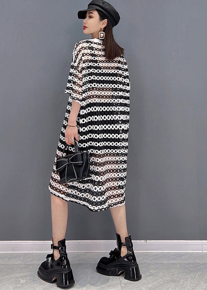 Grey O-neck Striped Print Hollow Out Tulle Vogue Dress Half Sleeve