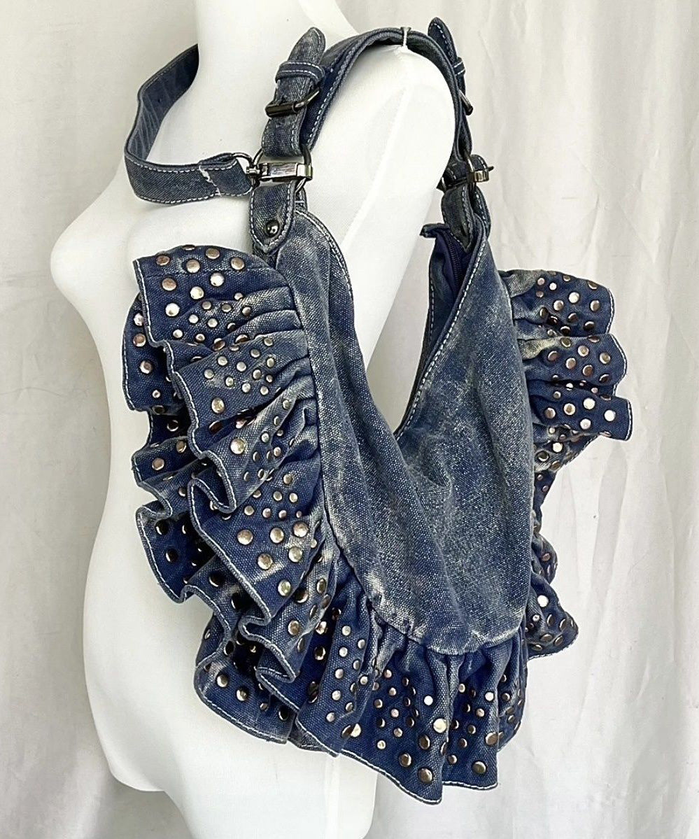 European and American Large Capacity Ruffled Rivet Denim Shoulder Bag