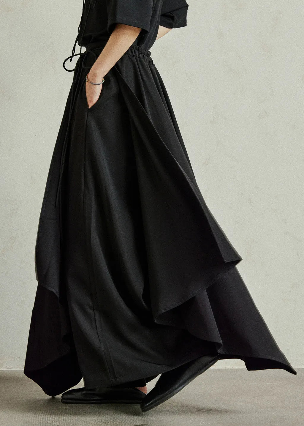Black Asymmetrical Pockets Patchwork Elastic Waist Pants Skirt
