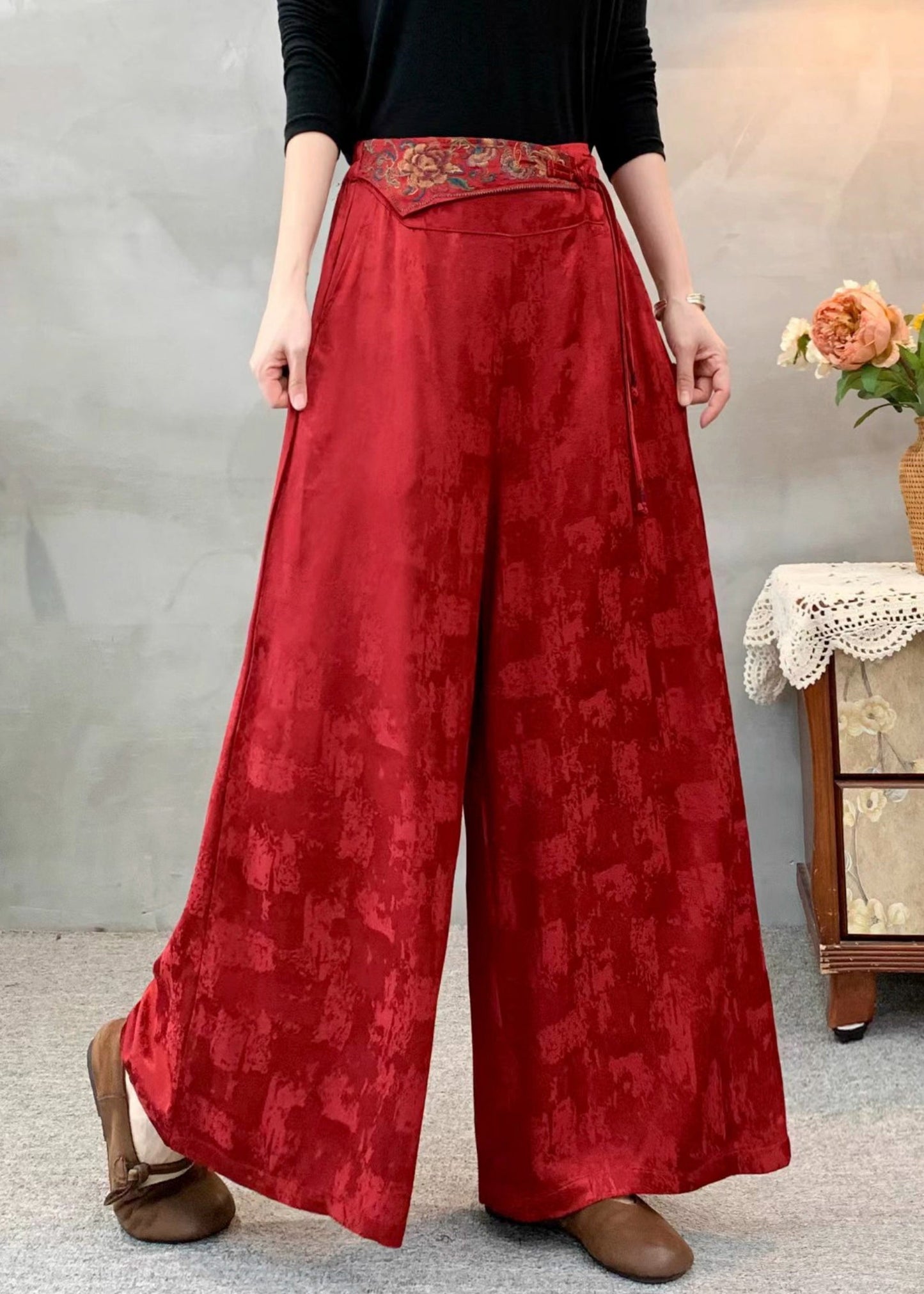 Style Red Embroidered Jacquard Silk Pants Spring