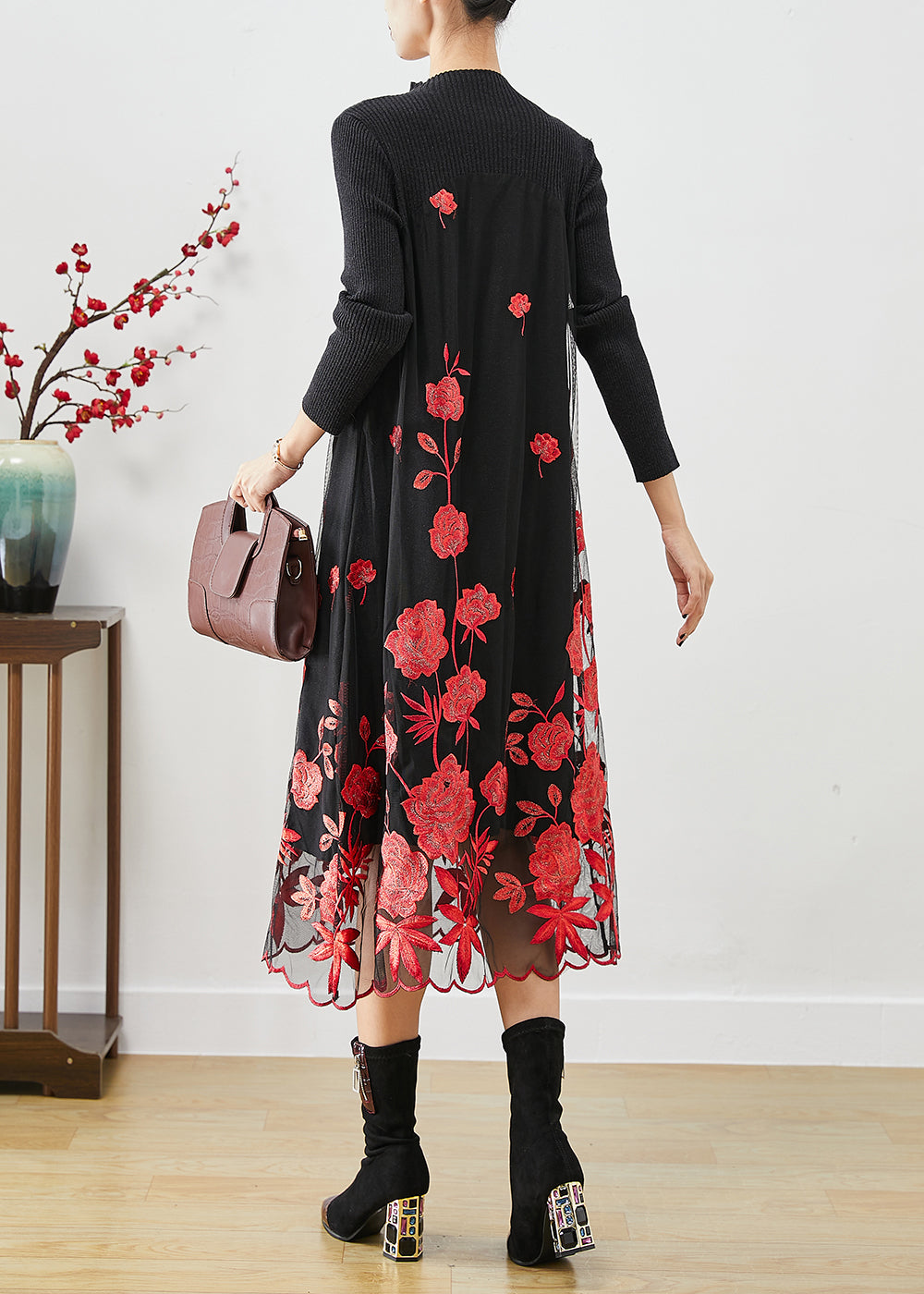 Red Silm Fit Knit Long Dress Embroideried Fall