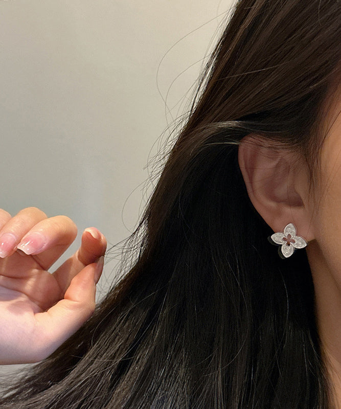 Novelty Silk Sterling Silver Four Leaf Clover Hollow Out Stud Earrings