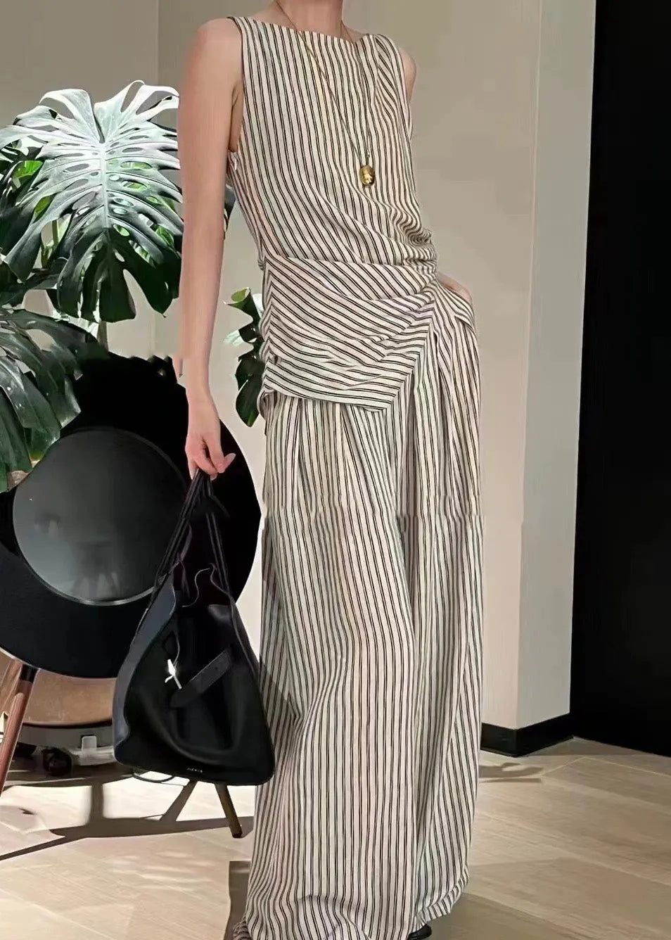Italian Striped Slash Neck Wrinkled Linen Top and Pants Two Pieces Set Sleeveless