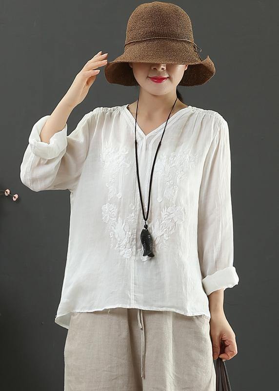 Handmade White Embroidery Shirts V Neck Box Spring Shirts
