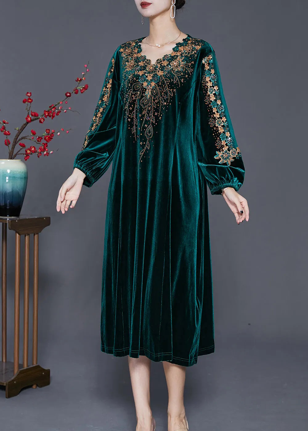 Green Embroideried Hollow Out Silk Velour Dress Fall