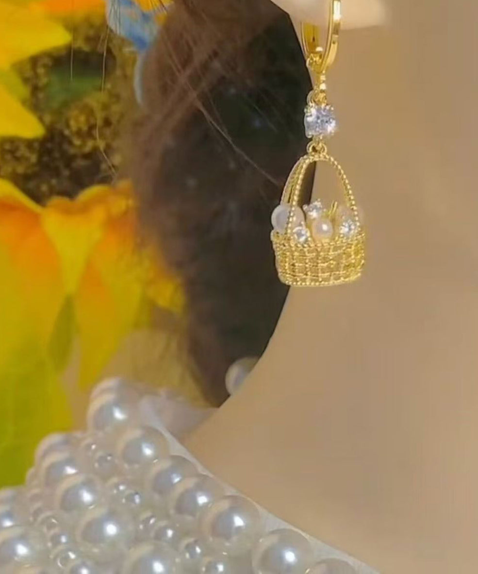Vogue Gold Copper Alloy Zircon Pearl Fower Basket Drop Earrings