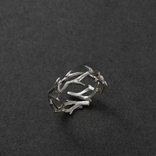 Rebel Spikes Creeper Crimson Gem Gothic Ring