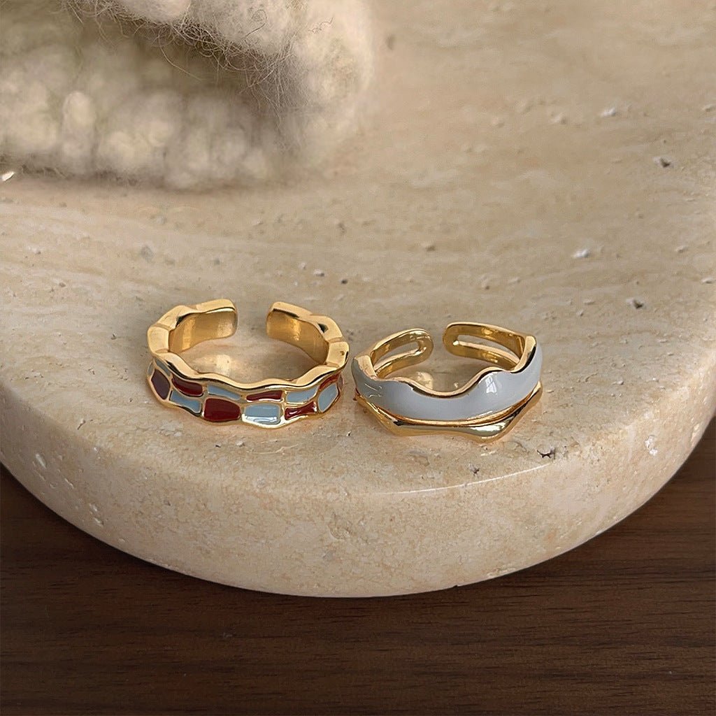 [] Veronica 9 to 5 Ring Set