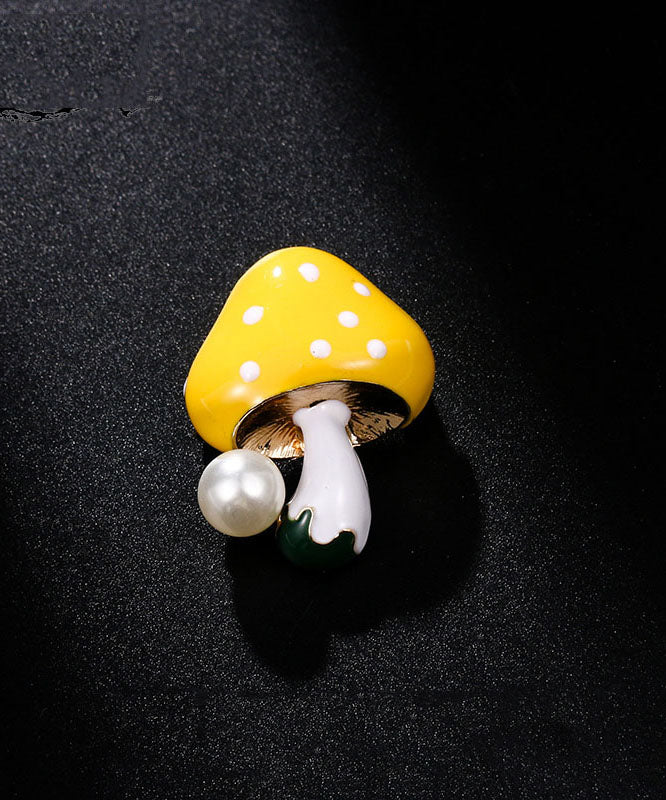 Purple Alloy Zircon Pearl Mushroom Brooches