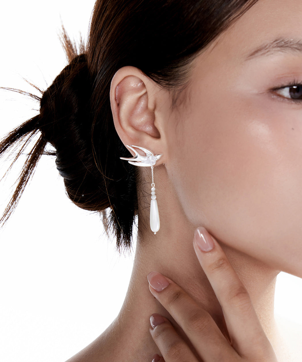 Boutique Silver Little Bird Water Droplet Silver Drop Earrings
