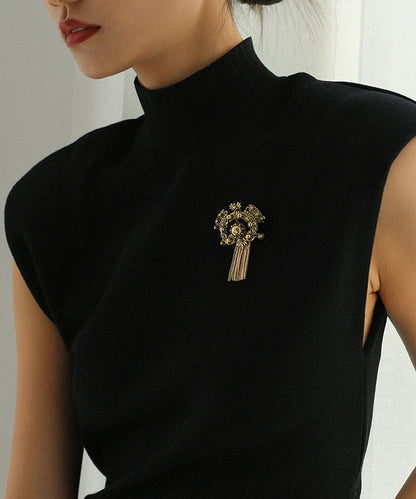Metal Hollow Out Carving Tassel Brooches
