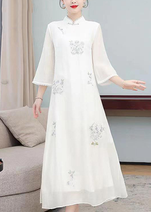 Light Green Stand Collar Embroideried Silk Long Dresses Half Sleeve