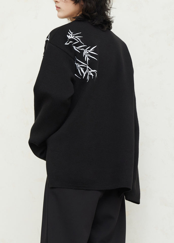 Original Design Black O-neck Embroidered Thick Cotton Knit Sweaters Fall