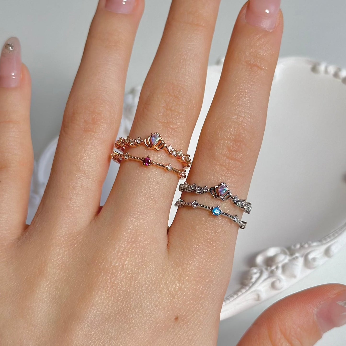 [] Valentina Tiara Ring in Rose Gold