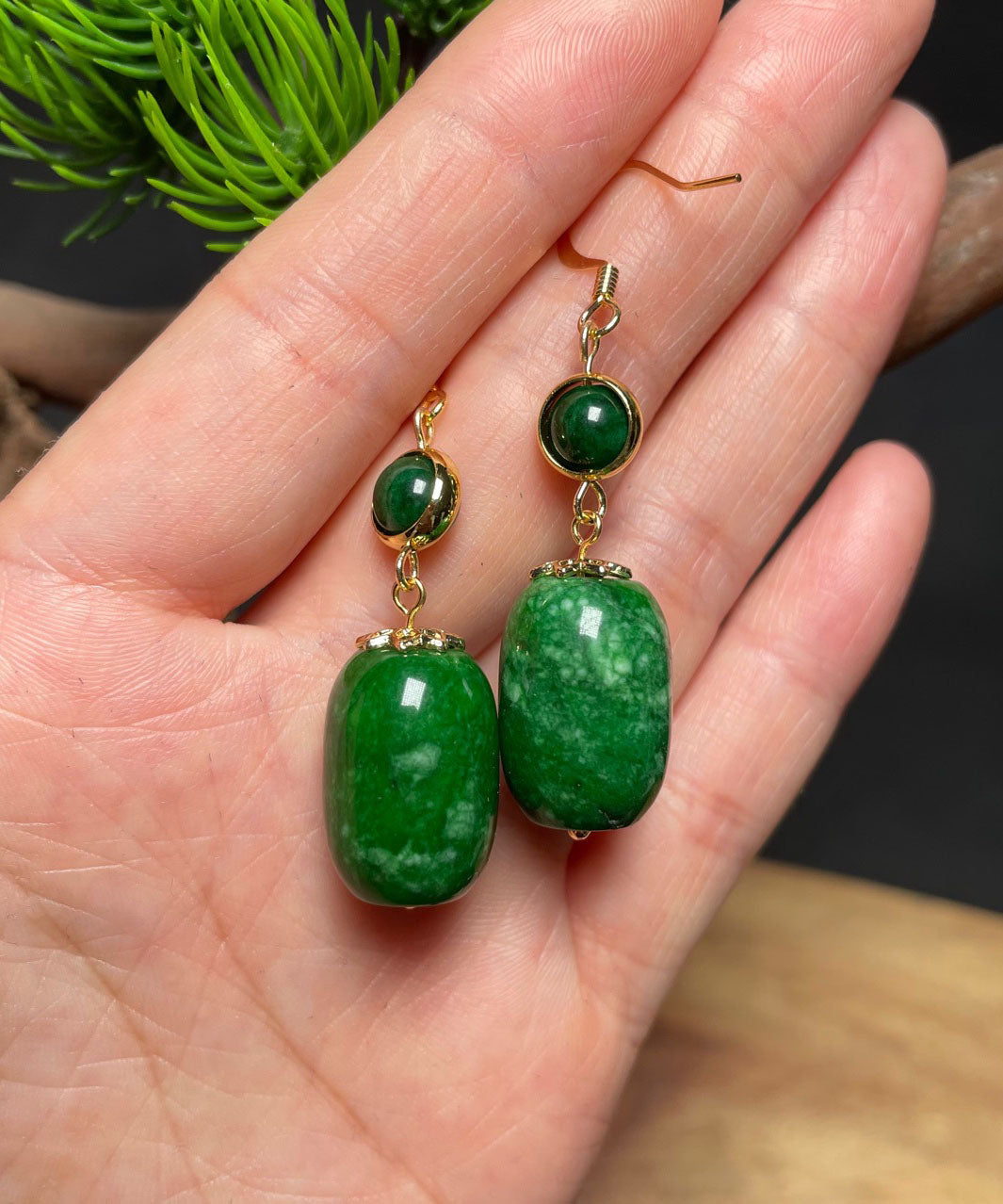 Art Green 14k Gold Dry Green Jade Drop Earrings