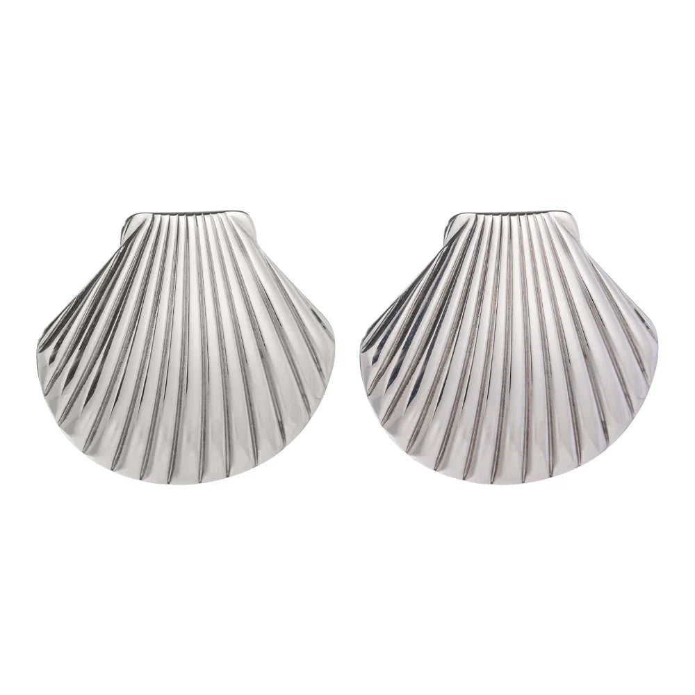 Louisa | Seashell Earrings