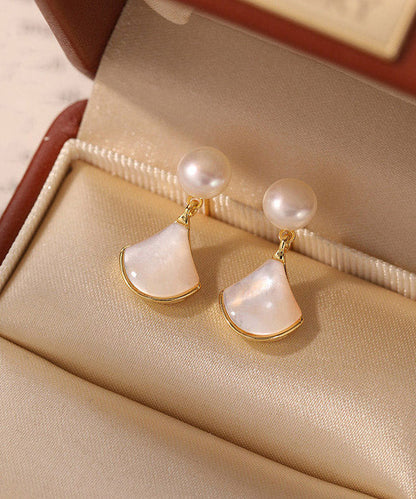 White Copper Overgild Pearl Shell Fan-shaped Stud Earrings